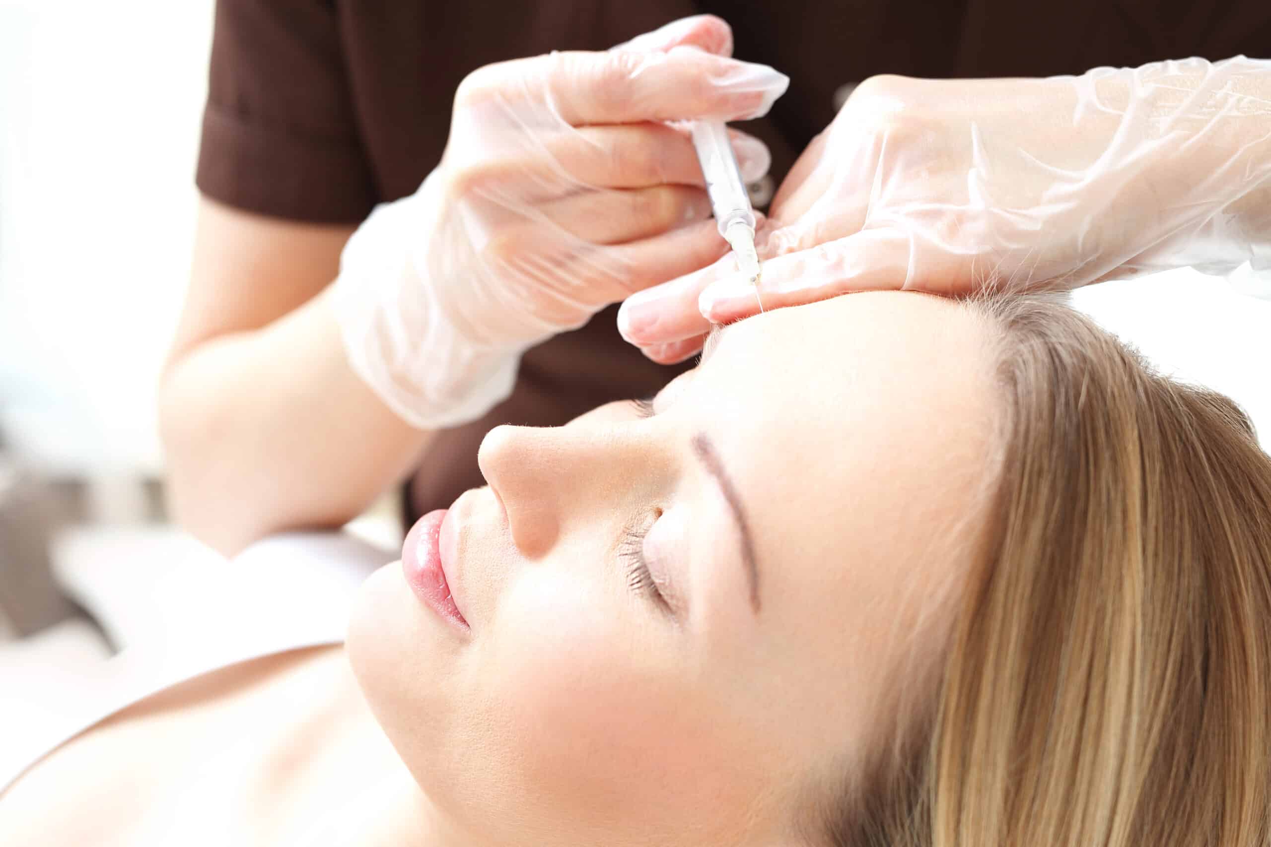 Kwas polimlekowy — delikatny peeling dla wrażliwej skóry
