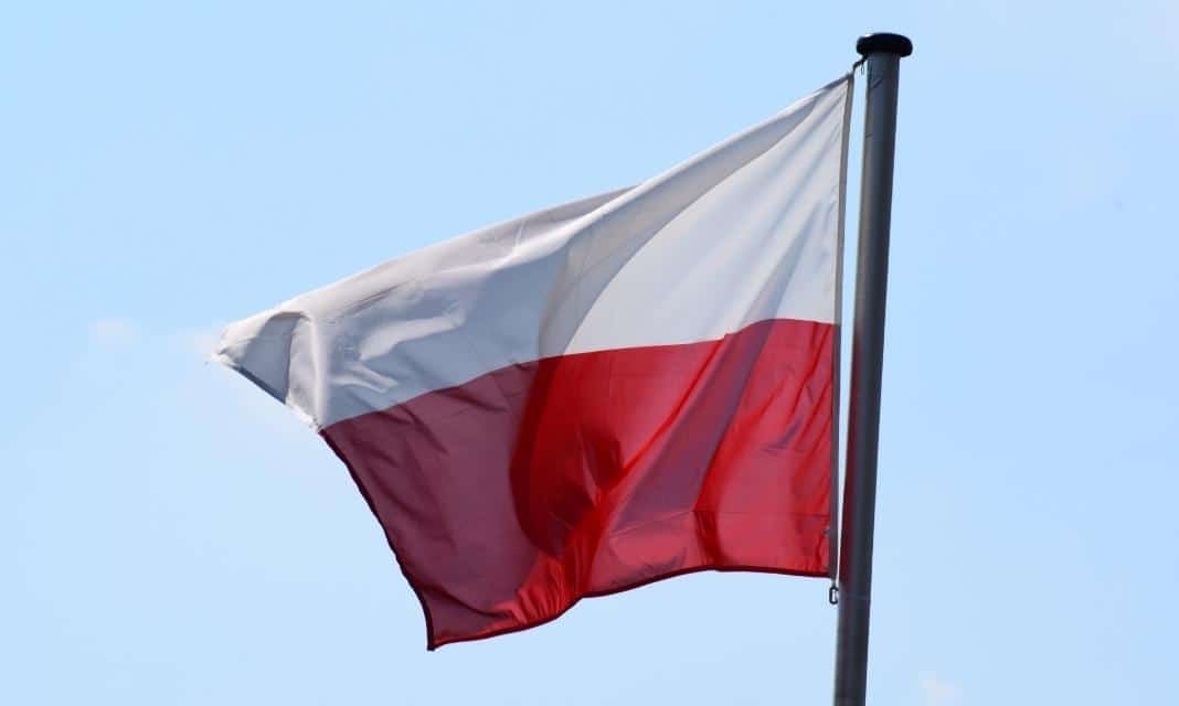 Obchody Dnia Flagi w Świdnicy: Tradycje i znaczenie symboliki narodowej